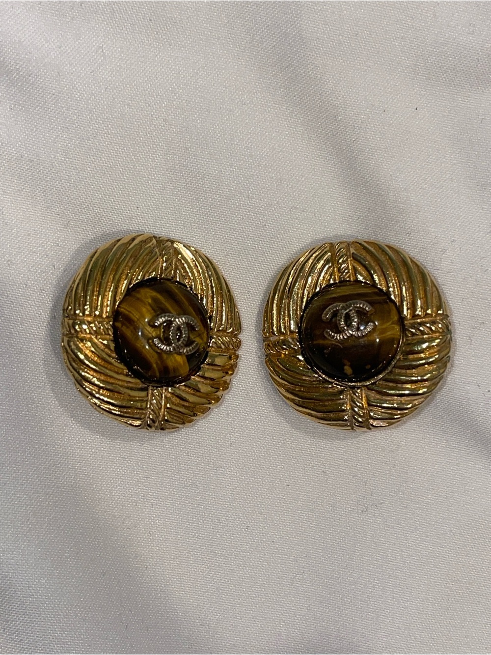 CHANEL Gold-Tone Round Button Earrings with Tiger Eye Centers - Picture 4 of 4